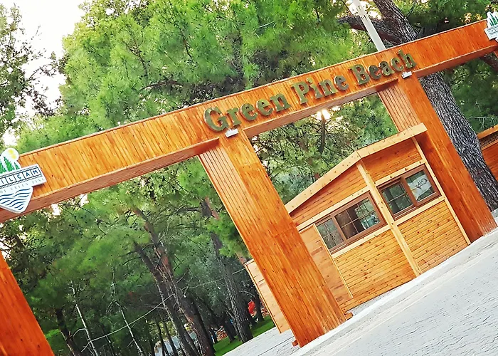 Pine & Bungallows 4* היסרונו