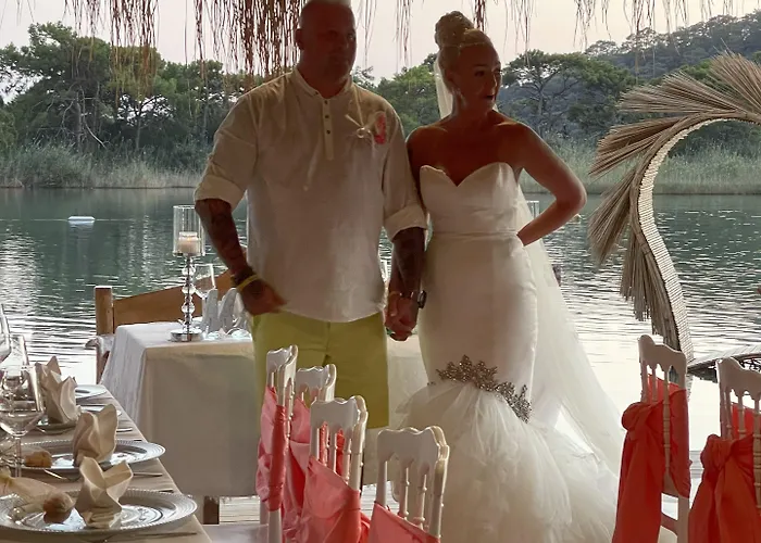 Pine & Bungallows 4* היסרונו