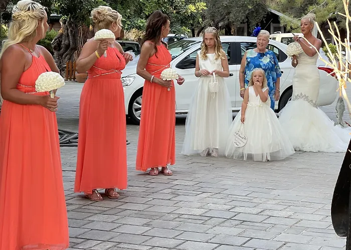 Pine & Bungallows 4*