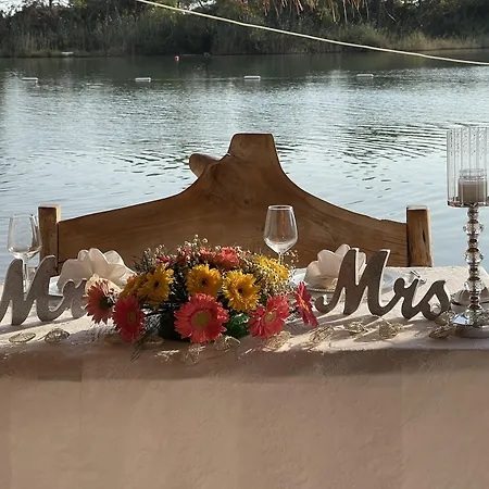 Pine & Bungallows 4* 希萨勒尼